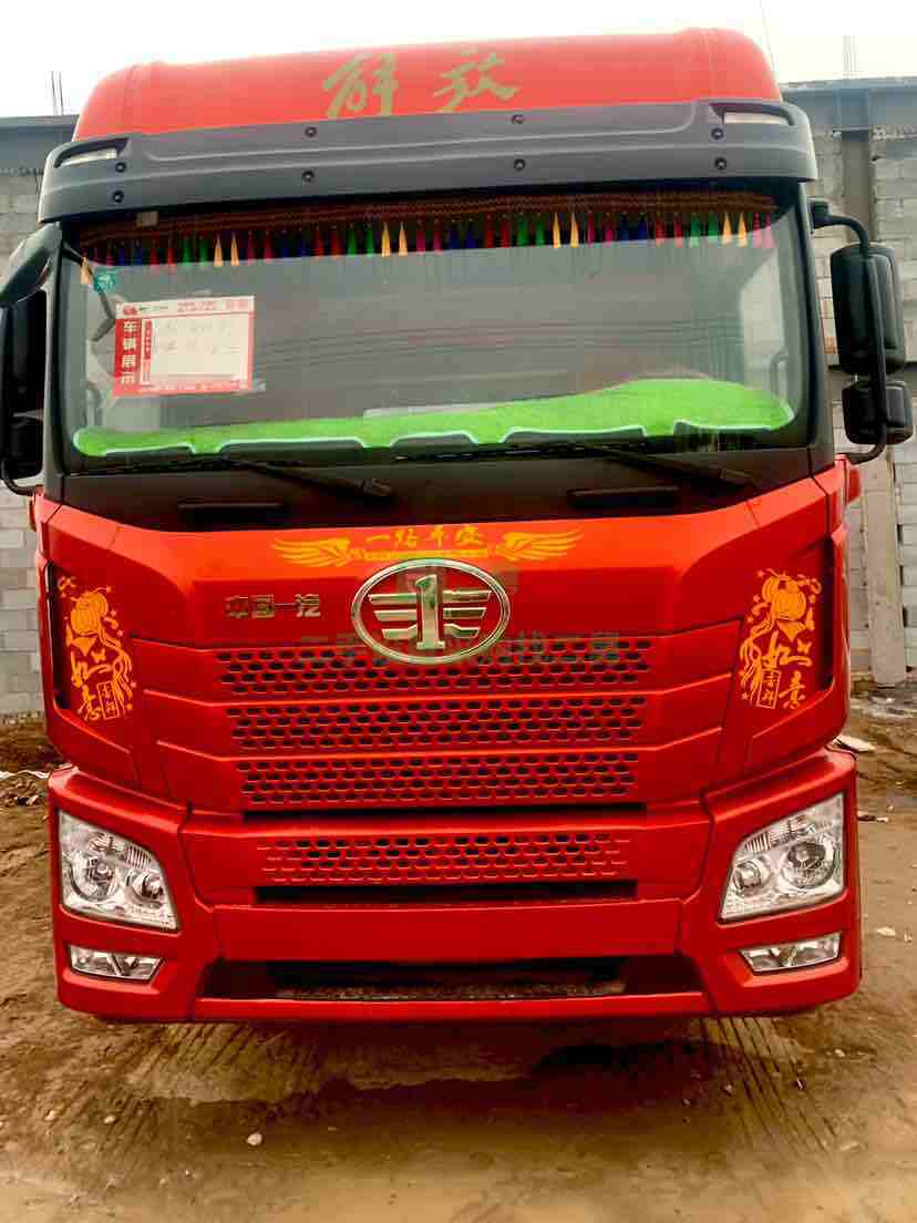 出售19年3月精品解放JH6牽引車，460匹馬力，國(guó)五排放，濰柴發(fā)動(dòng)機(jī)