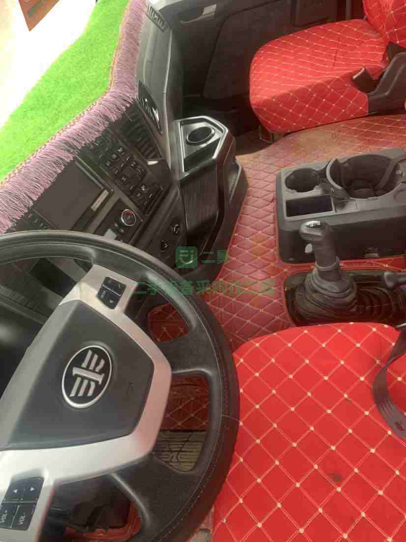 出售19年3月精品解放JH6牽引車，460匹馬力，國(guó)五排放，濰柴發(fā)動(dòng)機(jī)