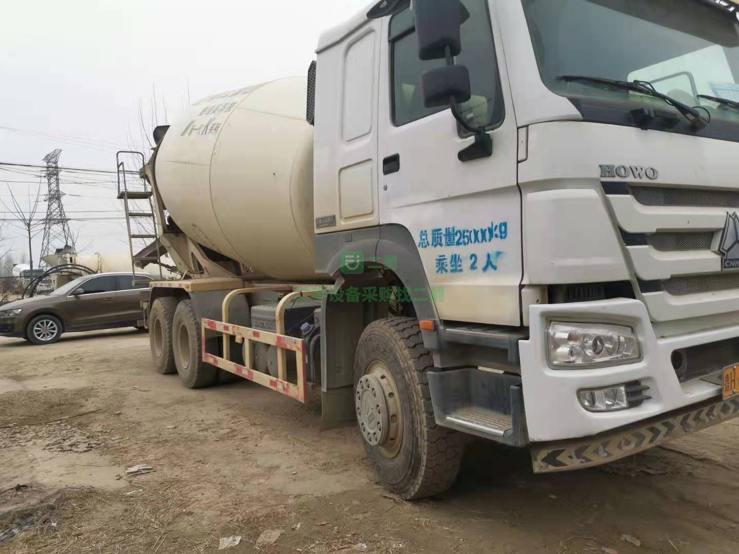 出售一臺18年豪沃國五攪拌車，徐工上莊，大十四方