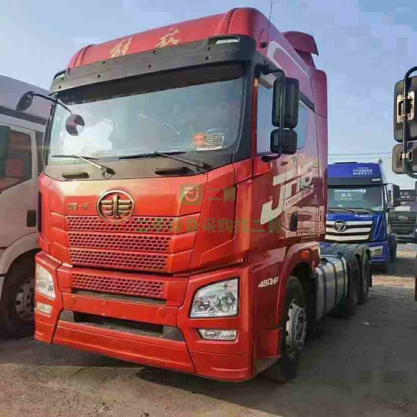 出售無任何事故，良心車18年3月精品解放JH6牽引車