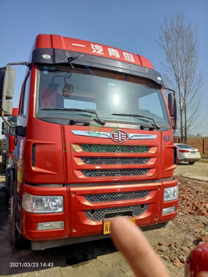 出售11個月悍V400馬力牽引車國五雙驅(qū)，支持分期