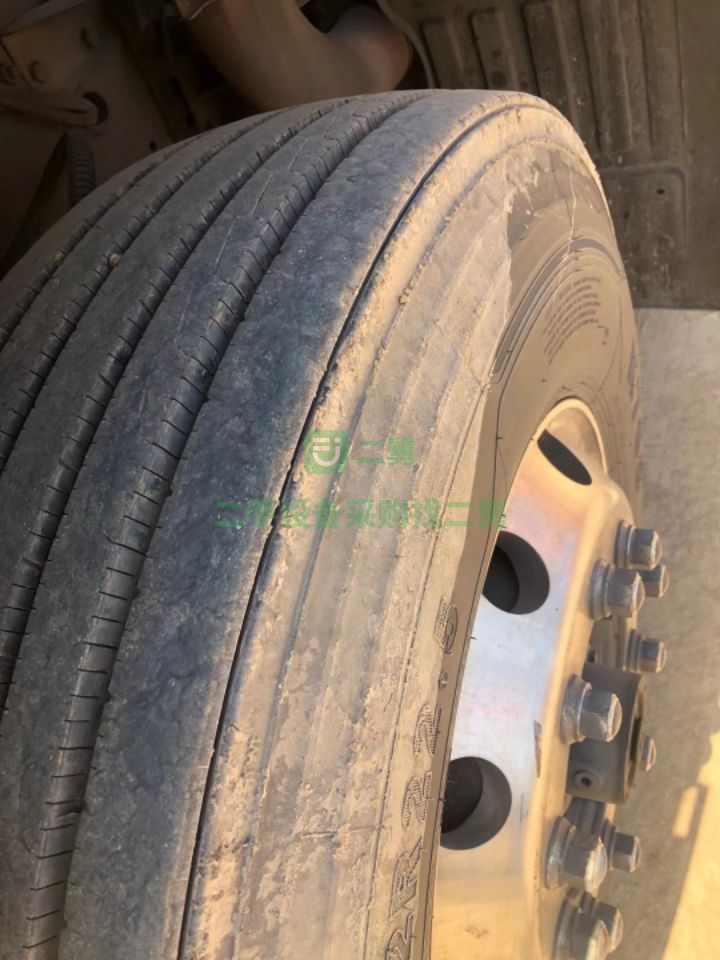 出售16年11月解放J6P領航版460馬力國四雙驅牽引車