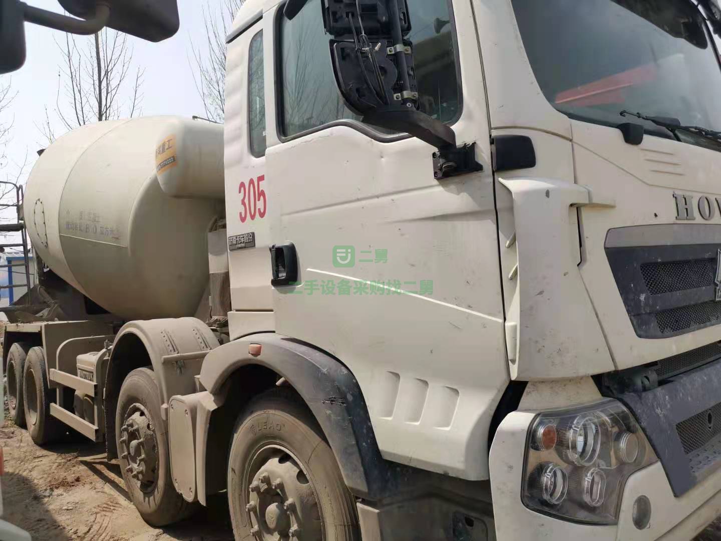 出售一臺19年豪沃德國曼發動機攪拌車，340馬力