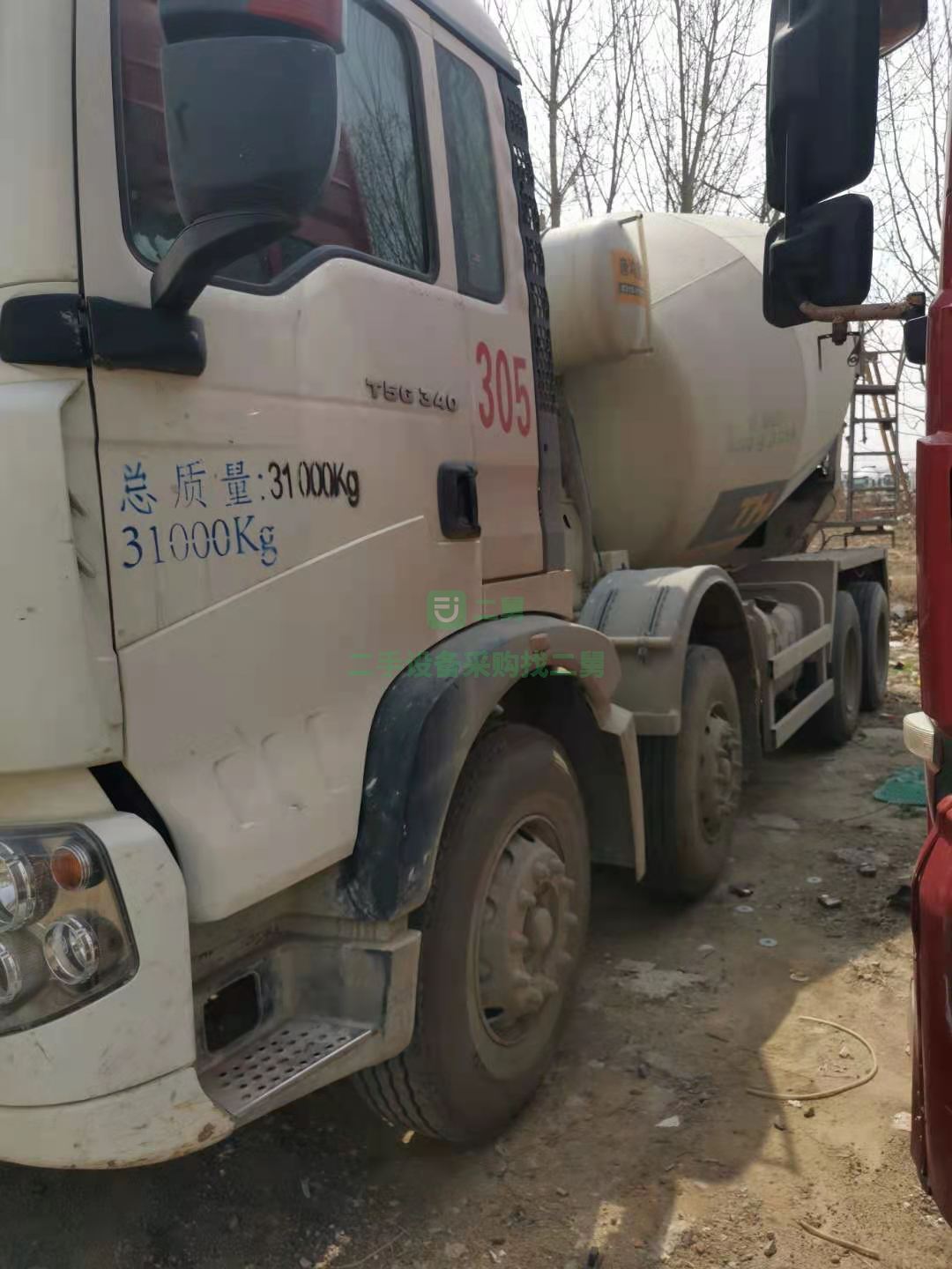 出售一臺19年豪沃德國曼發動機攪拌車，340馬力