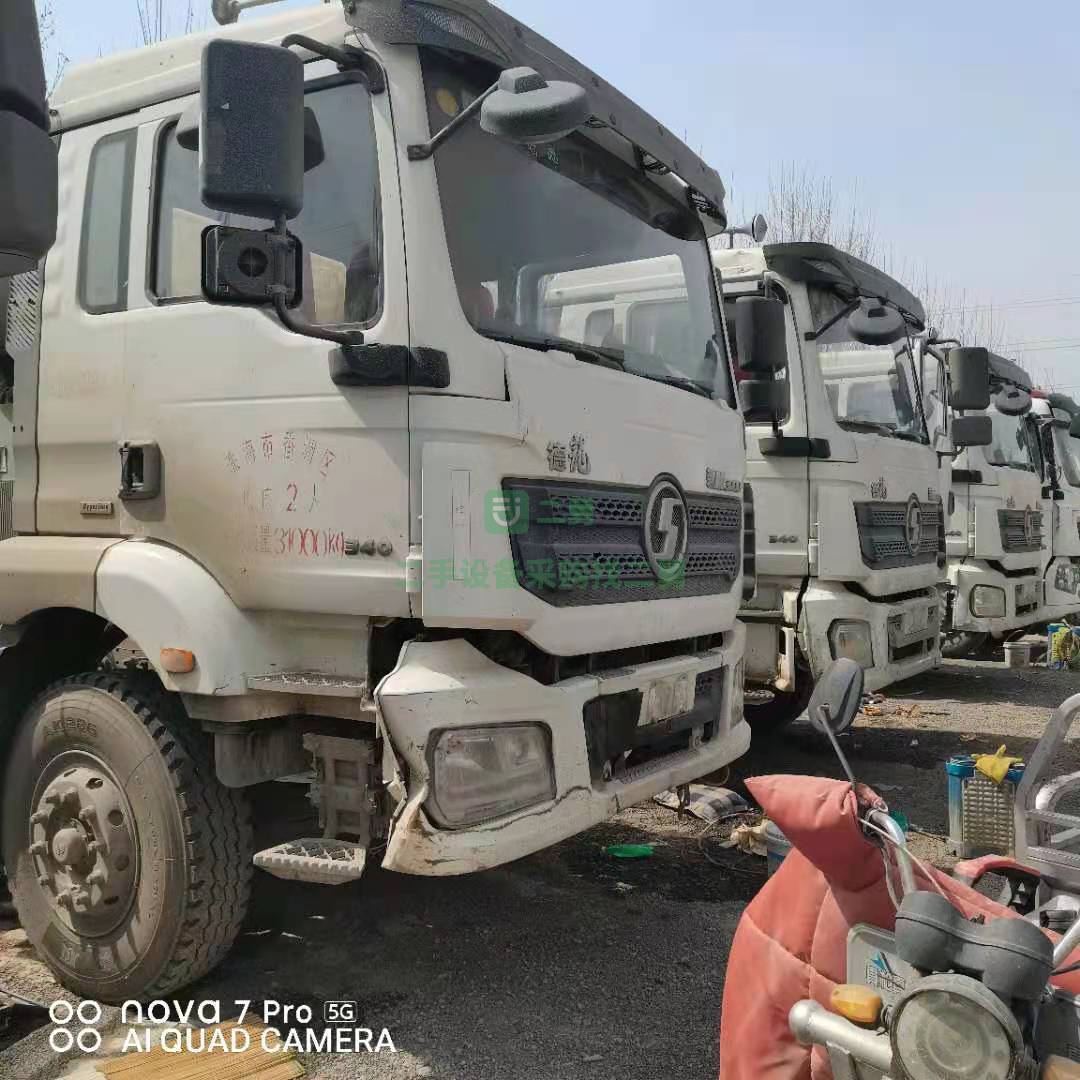 出售一臺19年國五輕量化德龍大12方攪拌車，340馬力