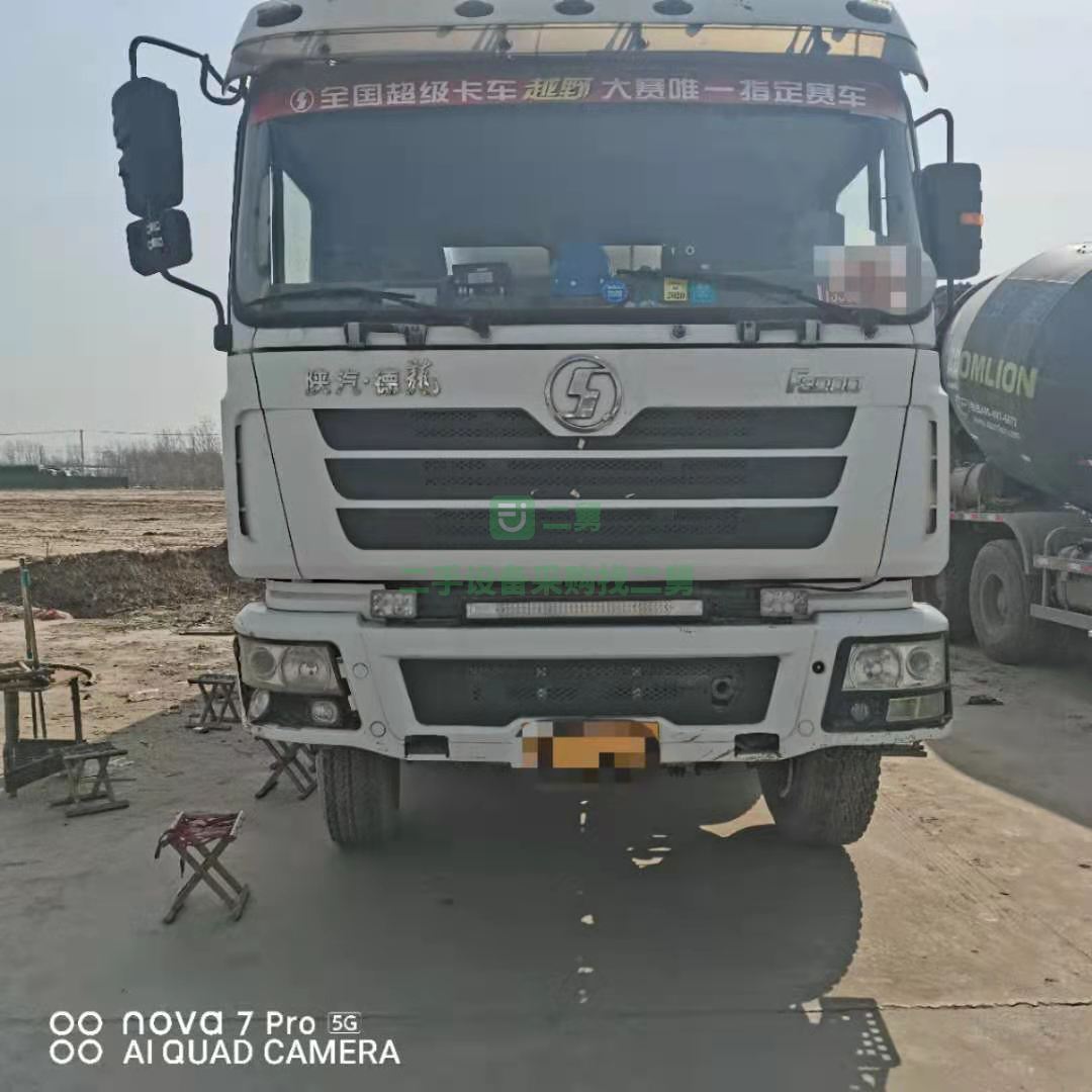 出售一臺15年6月德龍國四大20方攪拌車，瑞江上裝
