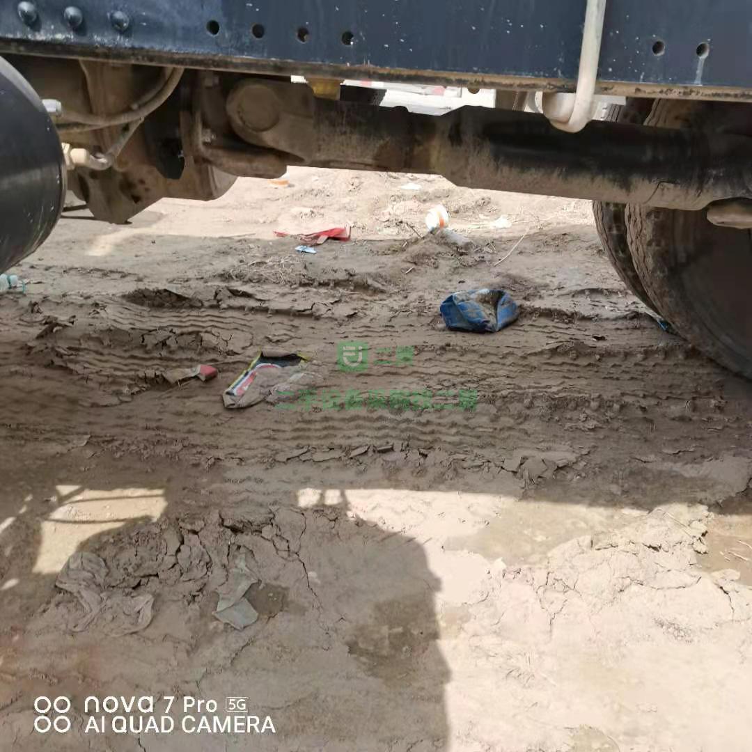 出售一臺18年底德龍大14拉16方攪拌車，瑞江上裝