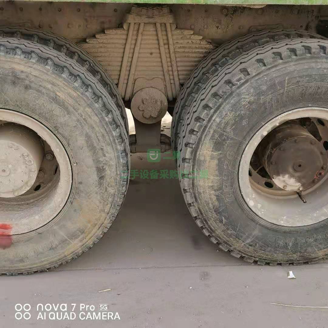 出售一臺18年國五大20方攪拌車，解放J6P
