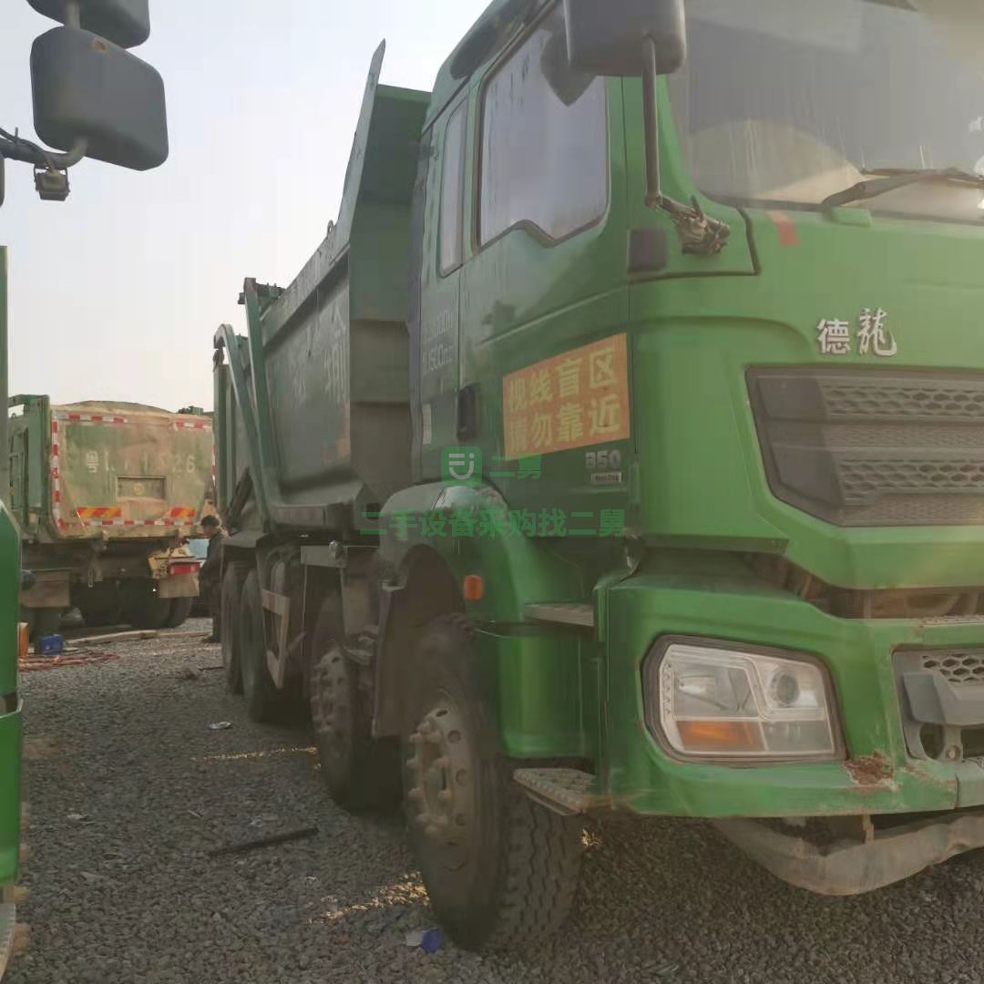 出售一臺(tái)19年德龍法規(guī)版自卸車，濰柴發(fā)動(dòng)機(jī)，350馬力