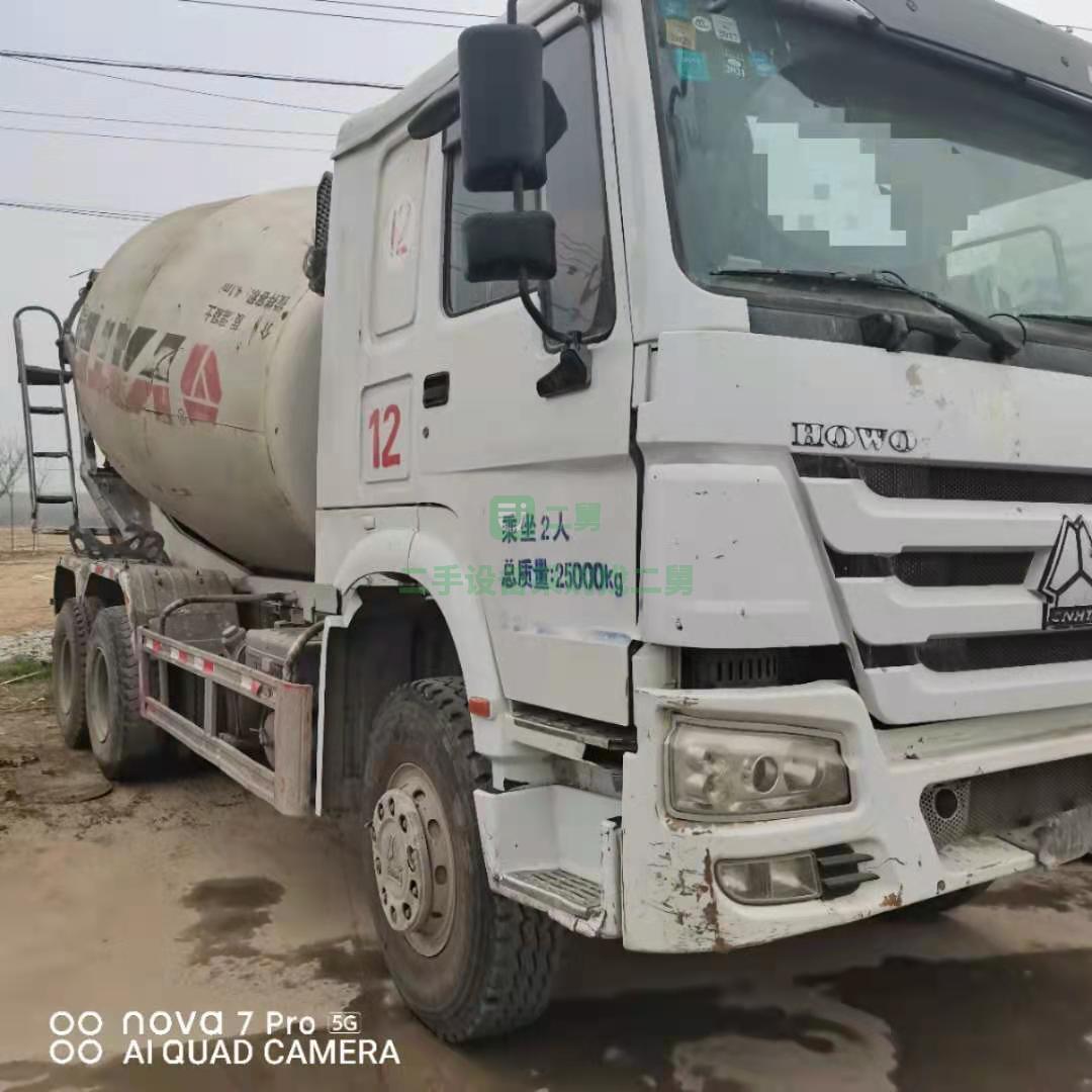 出售一臺14年國四大14方豪沃攪拌車，亞特上裝，340馬力