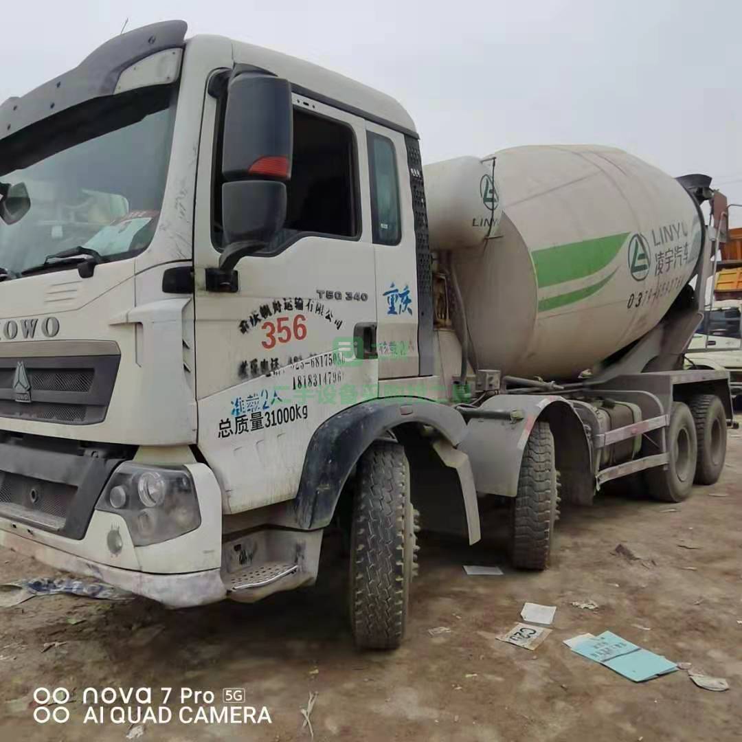 急售一臺18年10月份豪沃輕量化大12方攪拌車，T5G