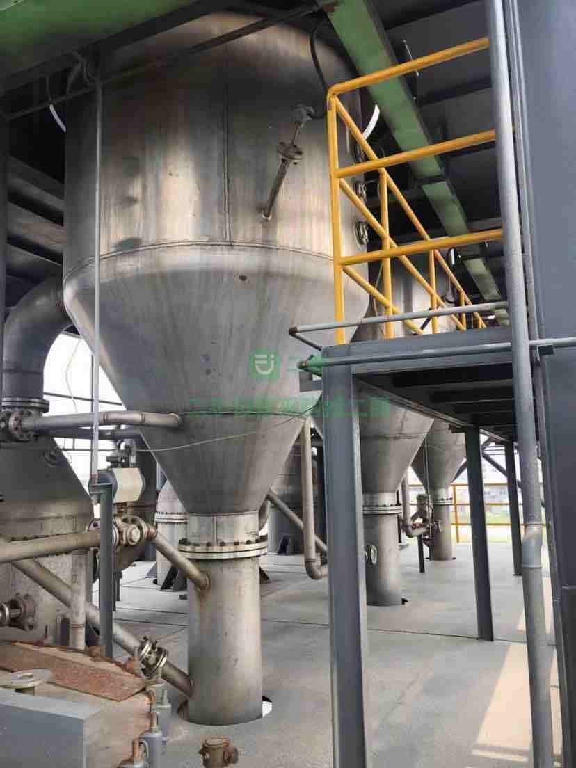 出售二手九成新的25噸強制循環蒸發器