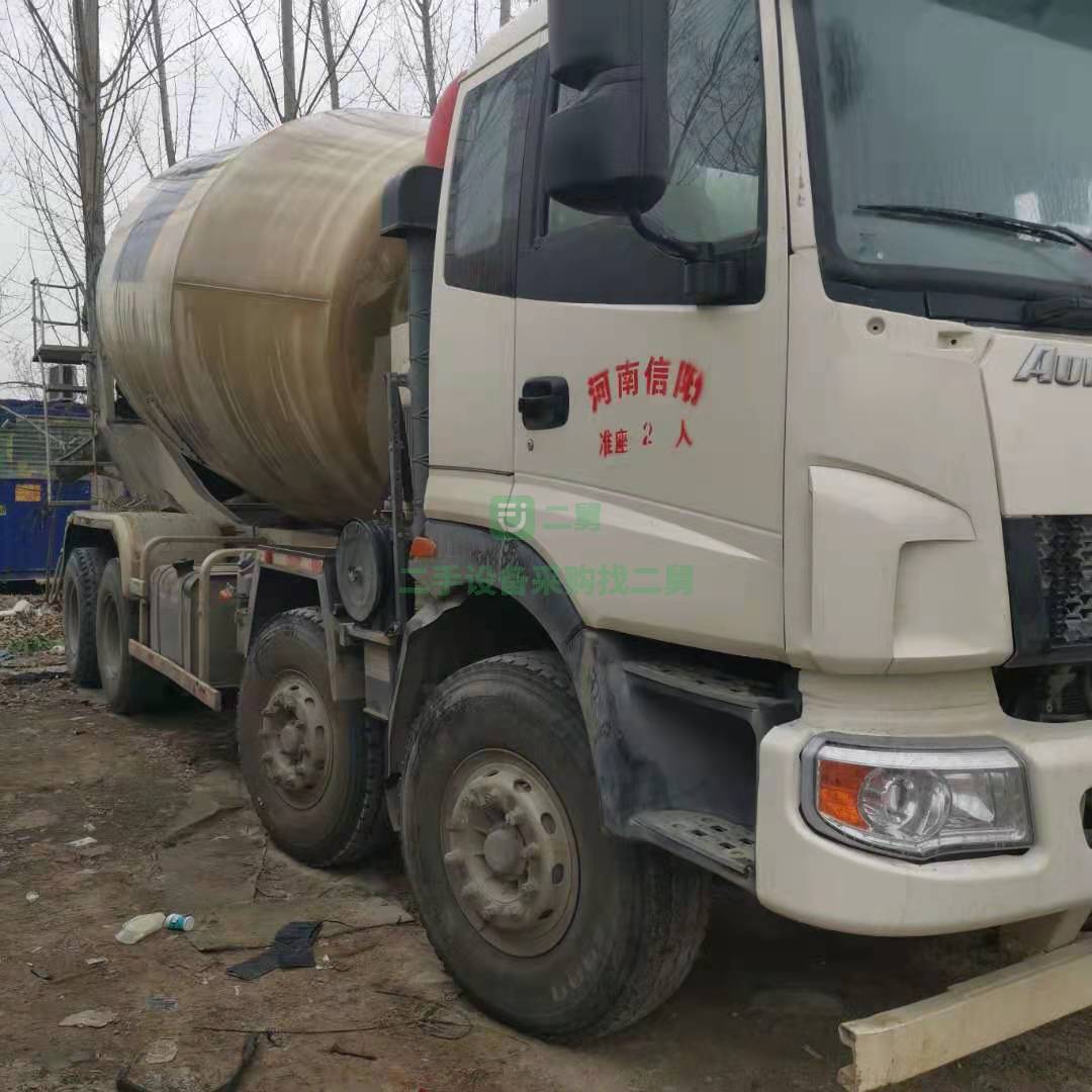 出售一臺(tái)16年10月份歐曼國(guó)四排放攪拌車