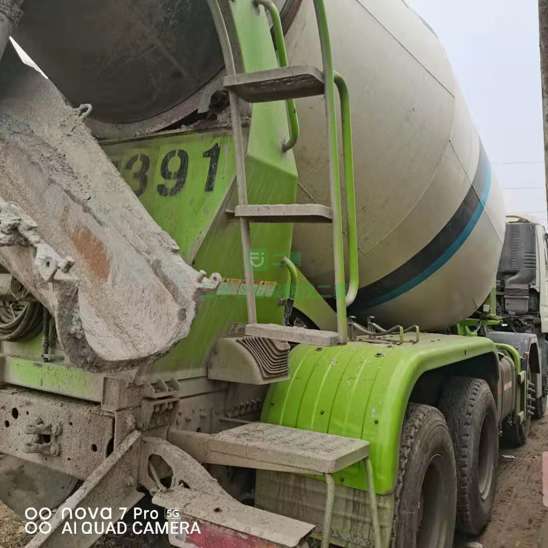 出售一臺20年歐曼輕量化攪拌車，康明斯發動機
