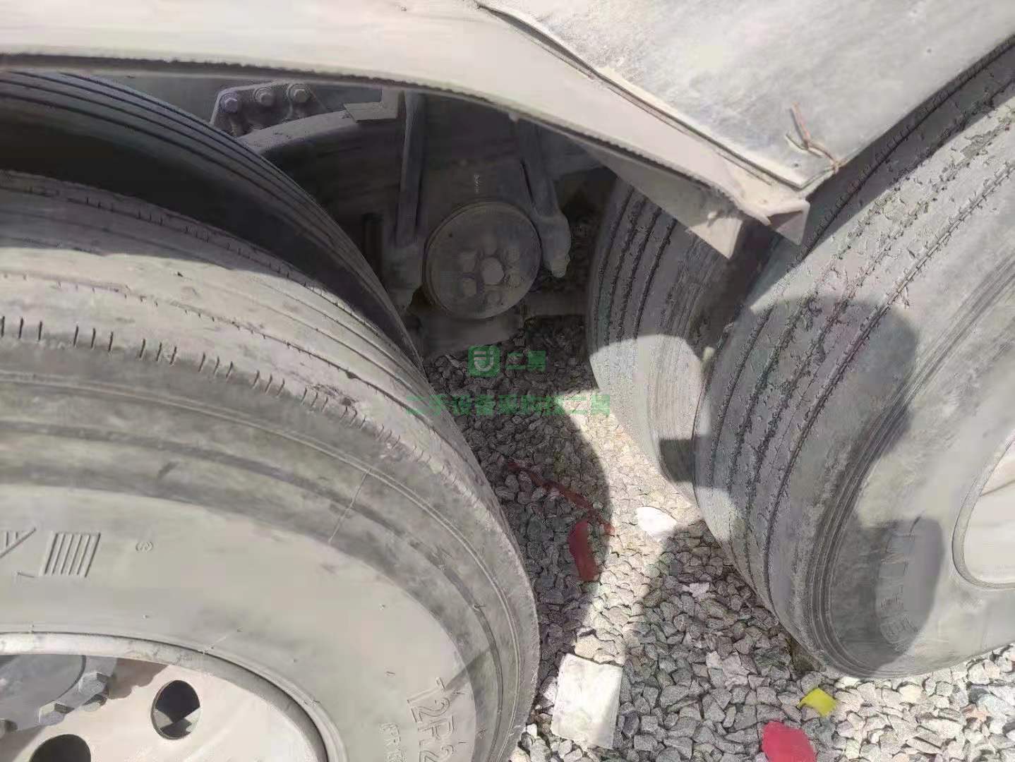 出售16年6月上戶的德龍X3000牽引車