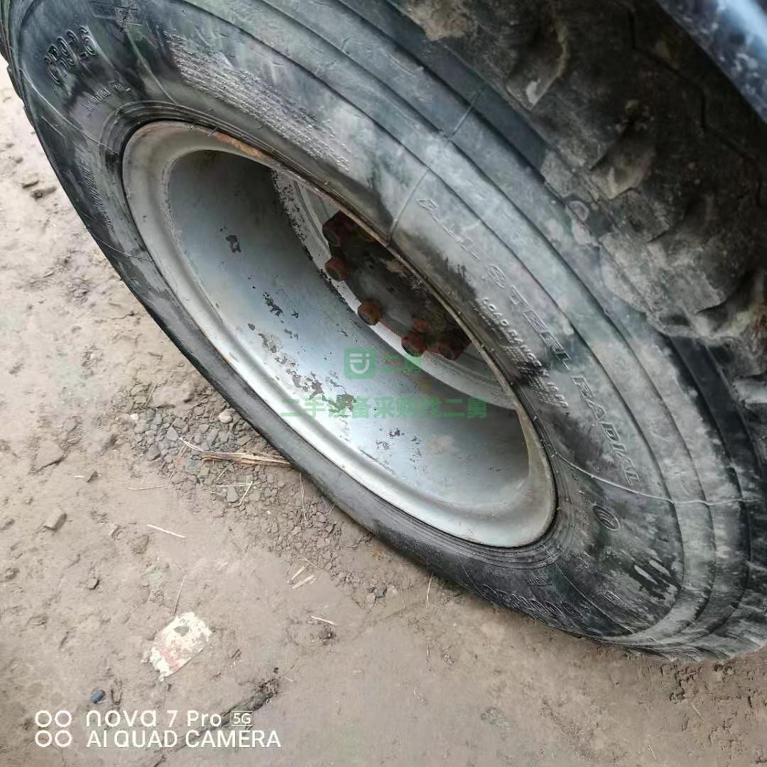 急售一臺17年國五8方單橋車攪拌車，豪沃