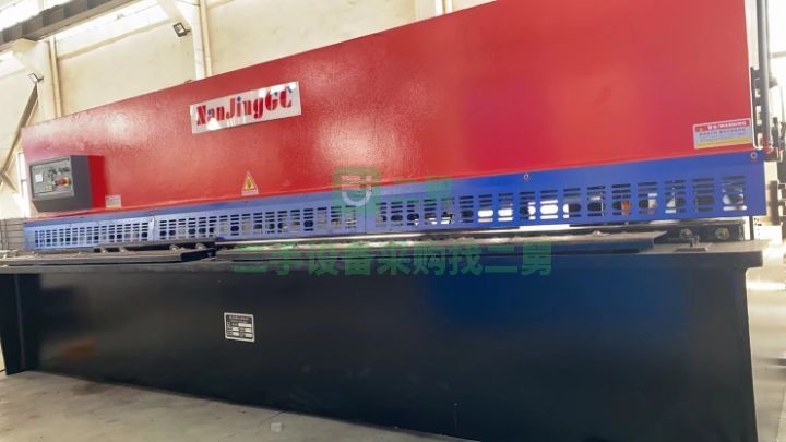 安徽出售二手的125噸4000扭軸數控折彎機