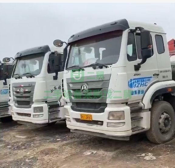 急售一臺豪瀚LNG 版，17年5月牽引車  國五排放