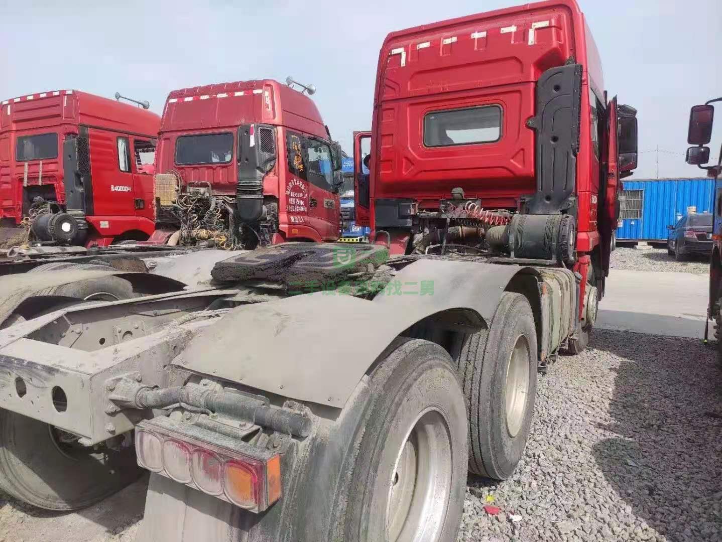出售16年6月上戶的德龍X3000牽引車