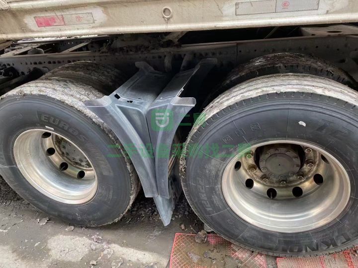 出售19年解放JH6/550馬力牽引車，車況精品