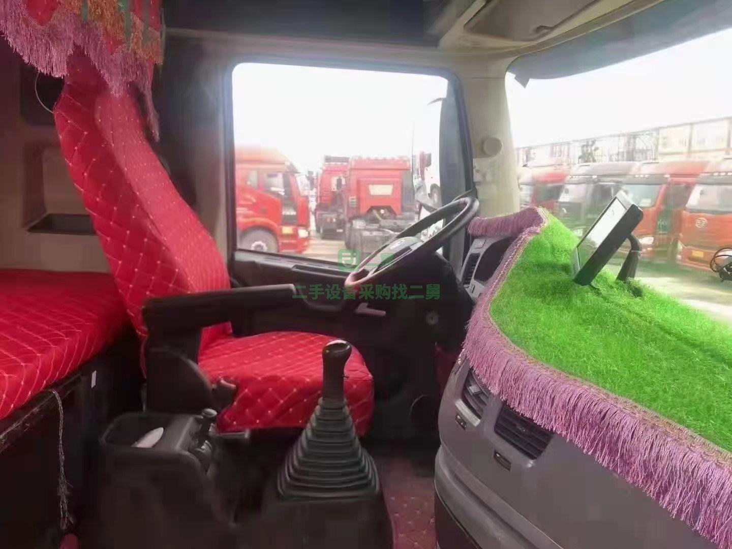 急售一臺19年520馬力精品原版車牽引車，帶液緩，實表九萬公里