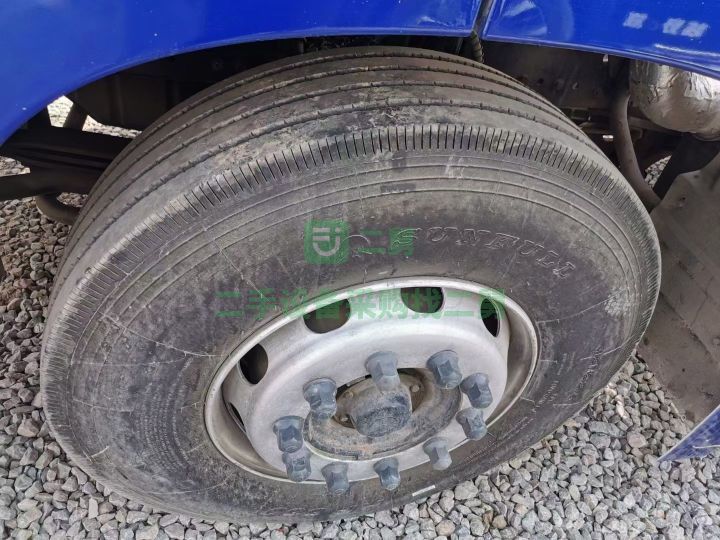 出售16年11月份，歐曼430馬力牽引車，富康發(fā)動(dòng)機(jī)法士特12檔