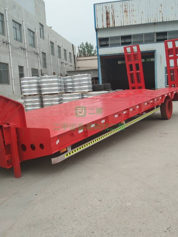 山東出售二手的九成新的半掛車(chē)