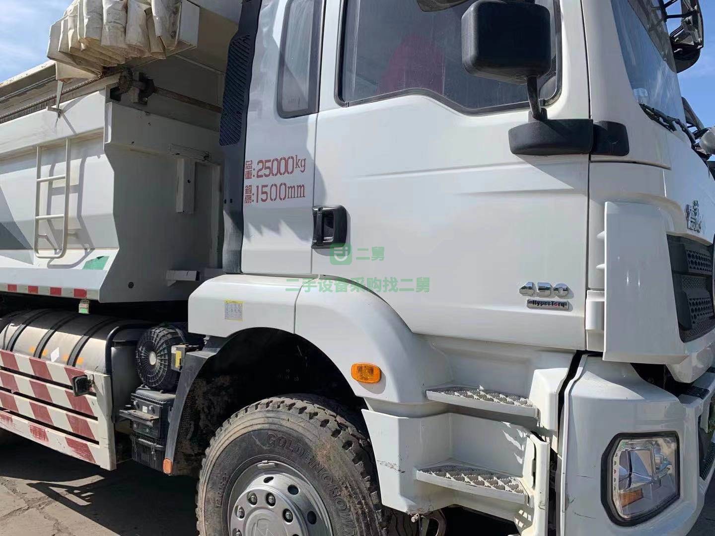 急售一臺2020年德龍新M3000后八輪自卸車，國五