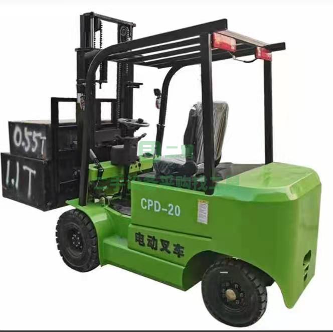 出售一臺純電動叉車，1.5噸，兩噸，三噸