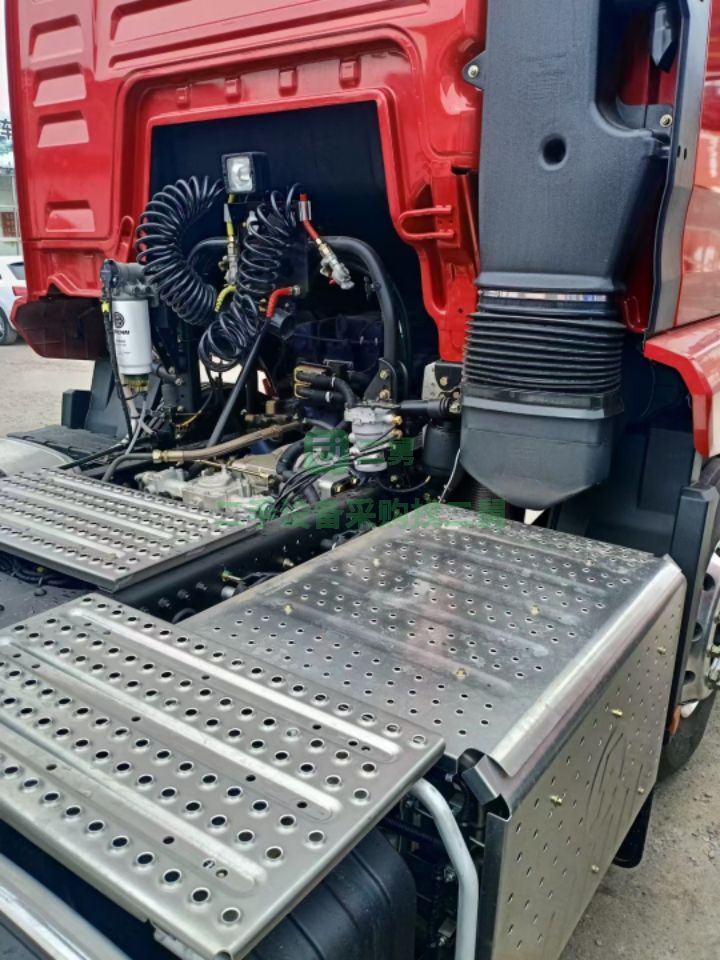 出售德龍新M3000/460馬力牽引車國六濰柴發(fā)動(dòng)機(jī)