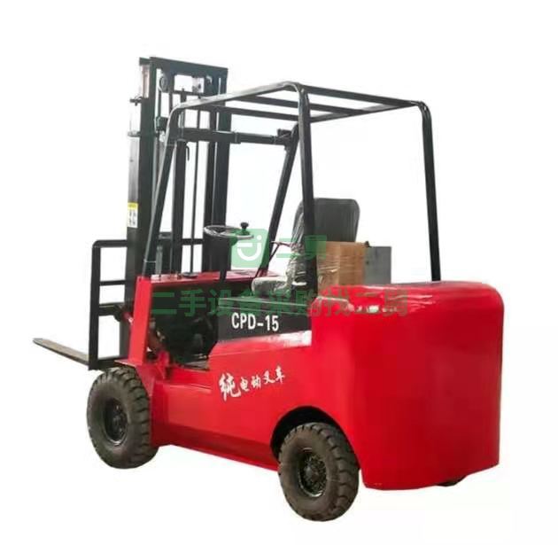出售一臺純電動叉車，1.5噸，兩噸，三噸