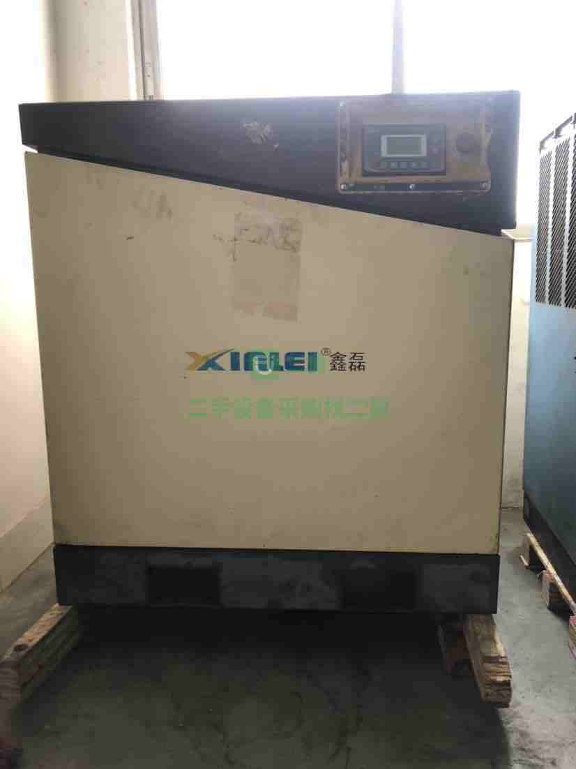 廣東出售二手的鑫磊30匹螺桿空壓機，正常保養使用狀況良好