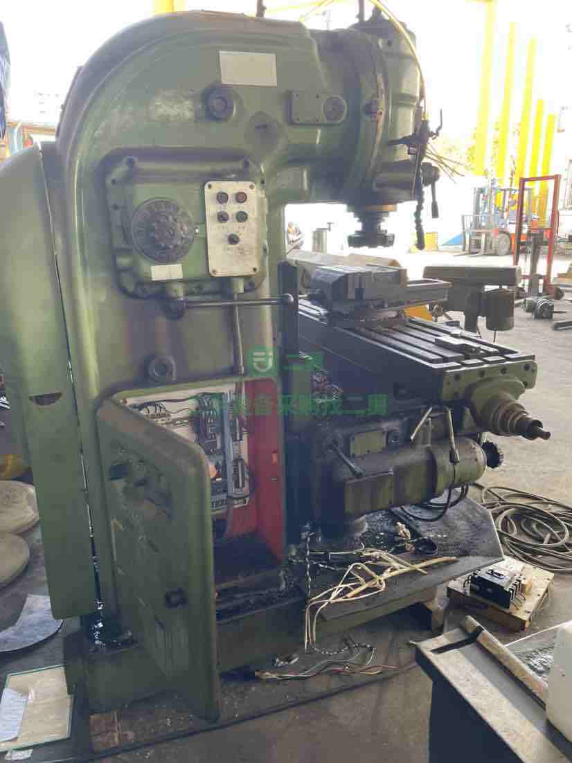 出售北京5032立銑床，九成新，可試機