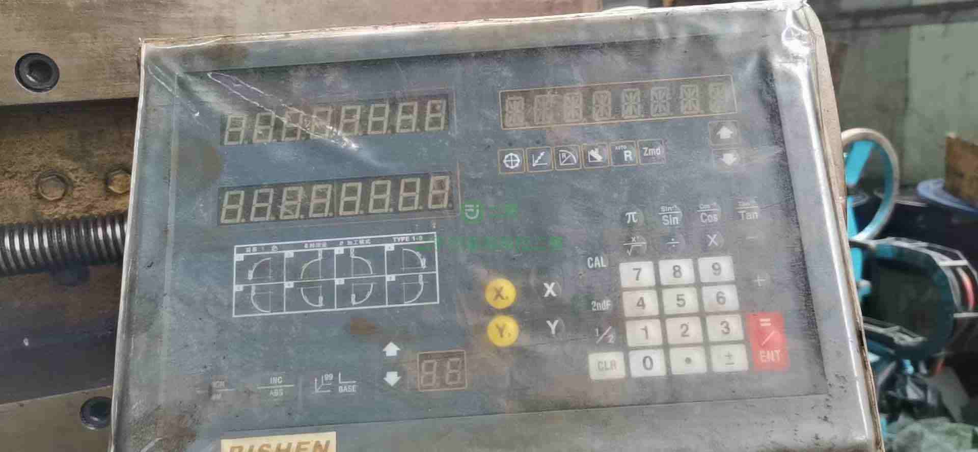 出售上海加典XQ2012/3米*1.25米上海加典龍門銑床，可試機，有吸盤，有數顯。