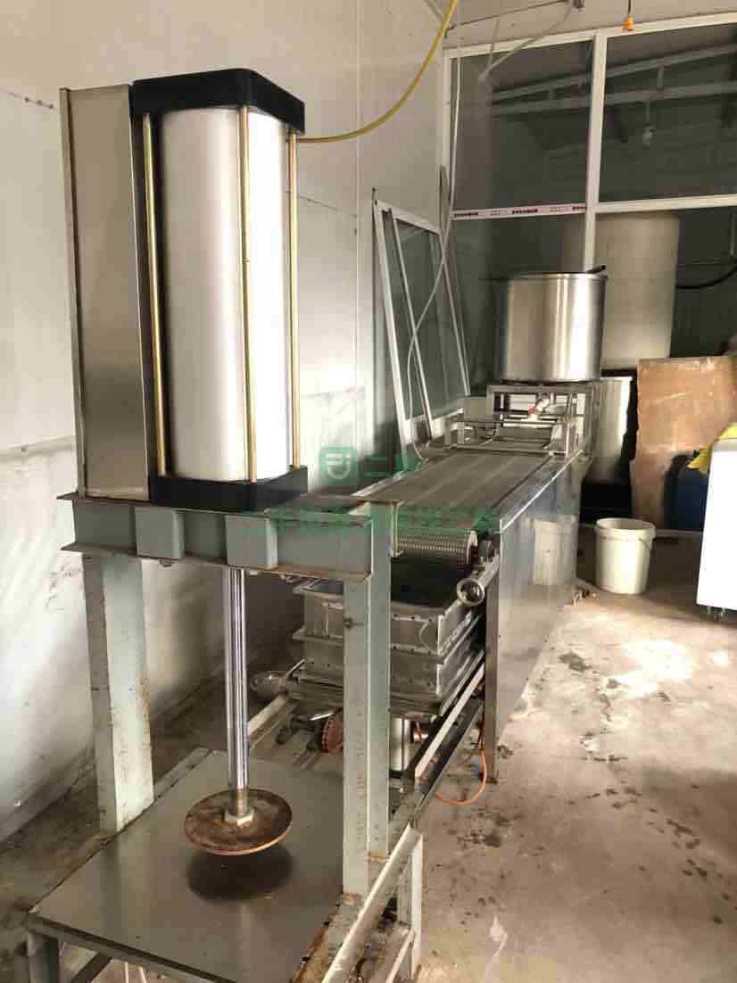 山西出售二手山東鑫豐自動豆腐皮機