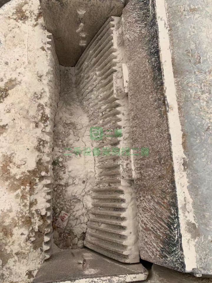 出售二手300/1300型細破帶電機現貨