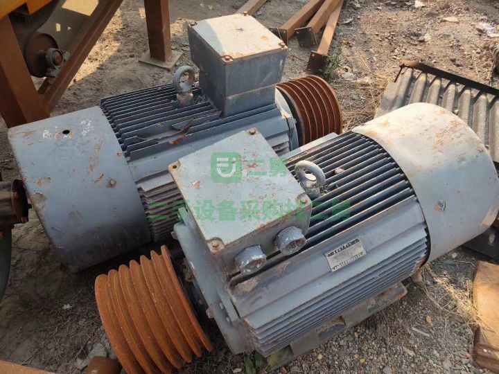 出售二手新鄉達豐重工1615型重錘破碎機，帶雙電機