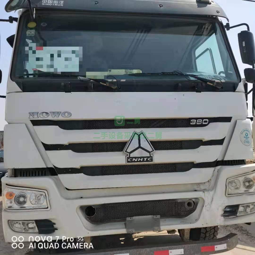 出售一臺17年國五豪沃大14拉16方攪拌車，380馬力