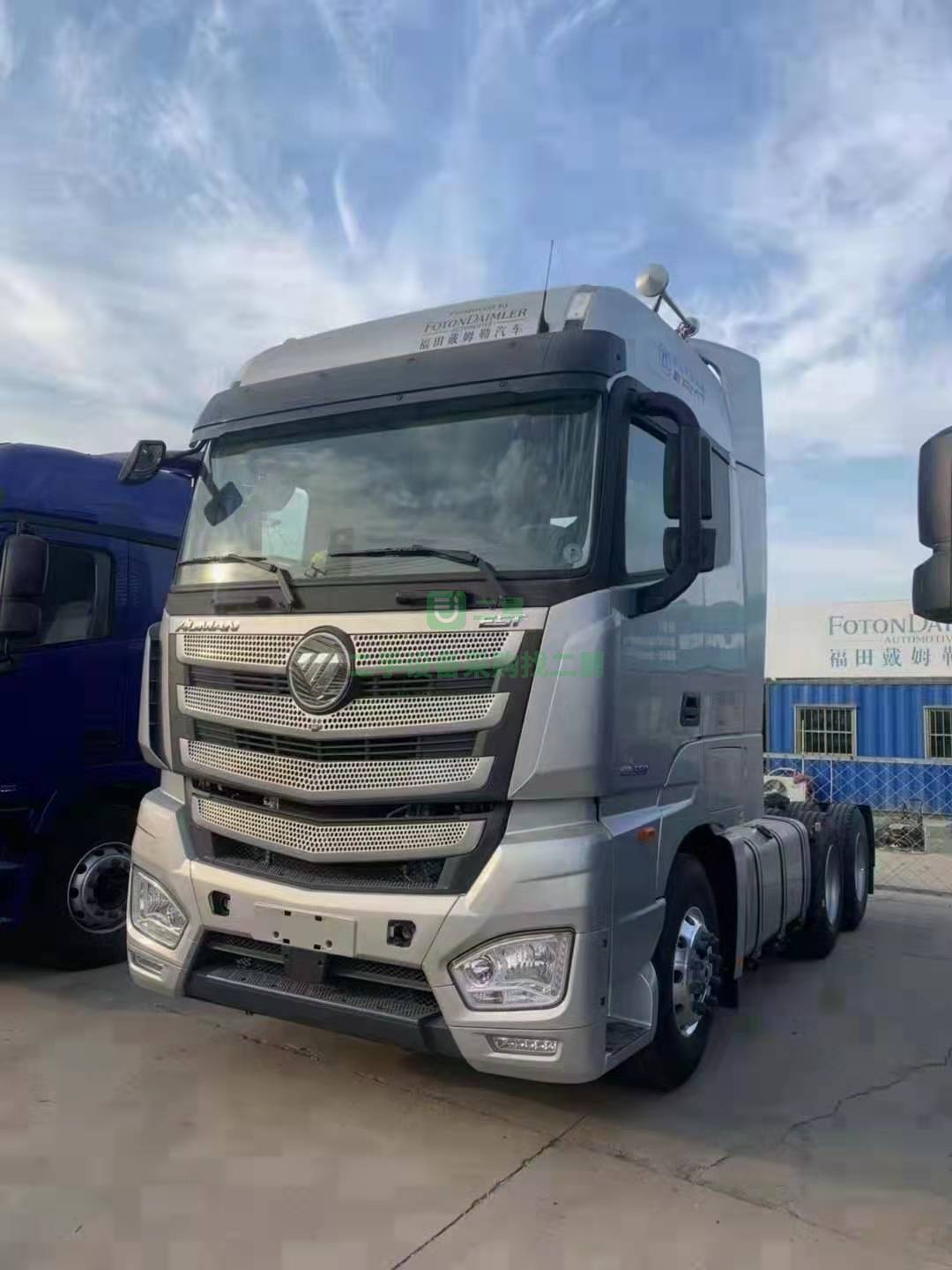 出售一臺歐曼560自動擋帶液緩純新車牽引車