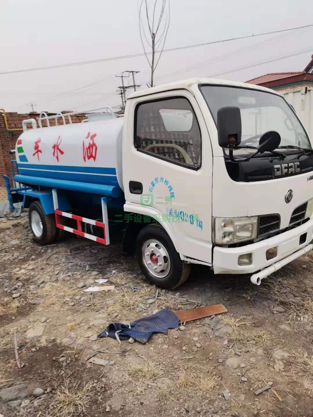 出售東風多利卡3噸灑水車