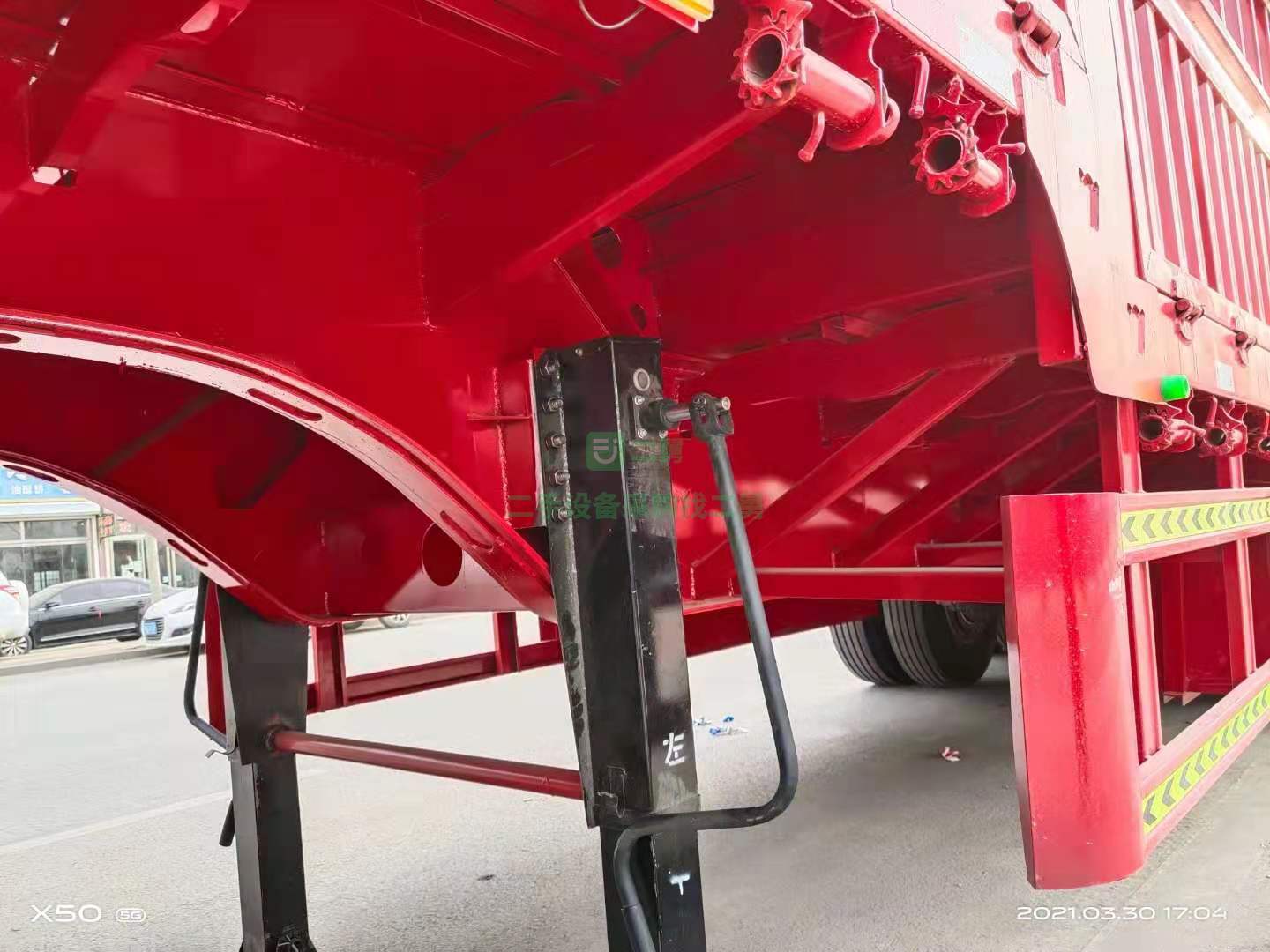 低價出售一臺輕量化純新車，高低花籃掛半掛車
