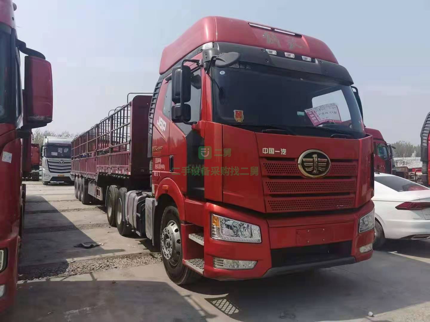 急售精品解放J6P領(lǐng)航版牽引車  17年11月份上戶