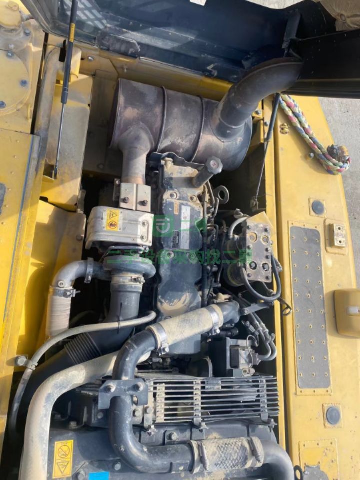 安徽出售原版土方機小松200二手挖掘機