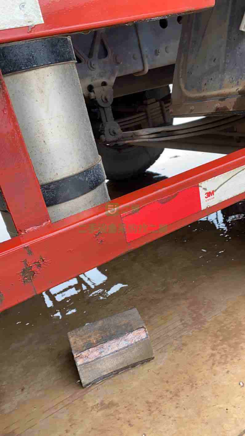 湖南出售二手的解放JH6錫柴420馬力高欄9米6運輸車