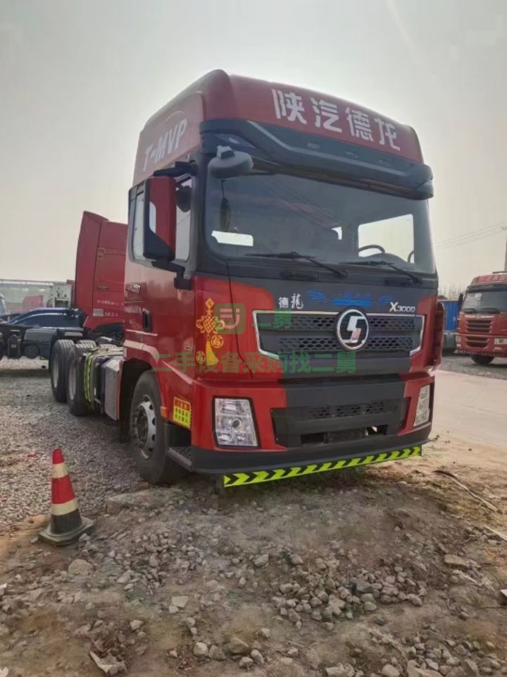 出售德龍X3000/460馬力濰柴發動機牽引車車況精品