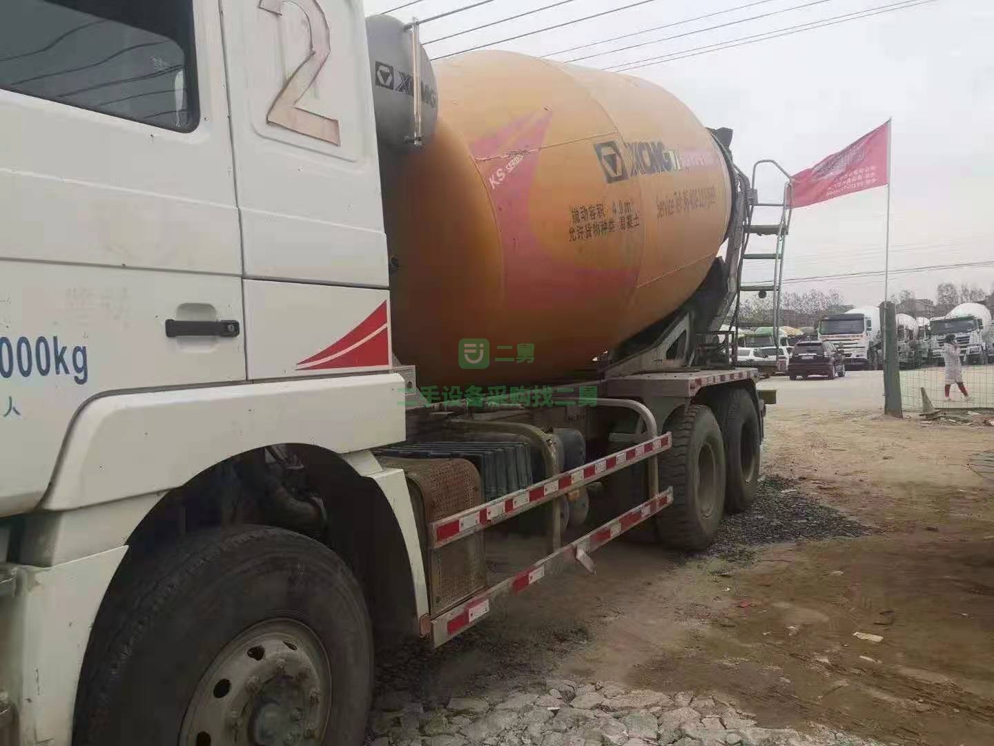 出售2014年陜汽德龍攪拌車國四大14方
