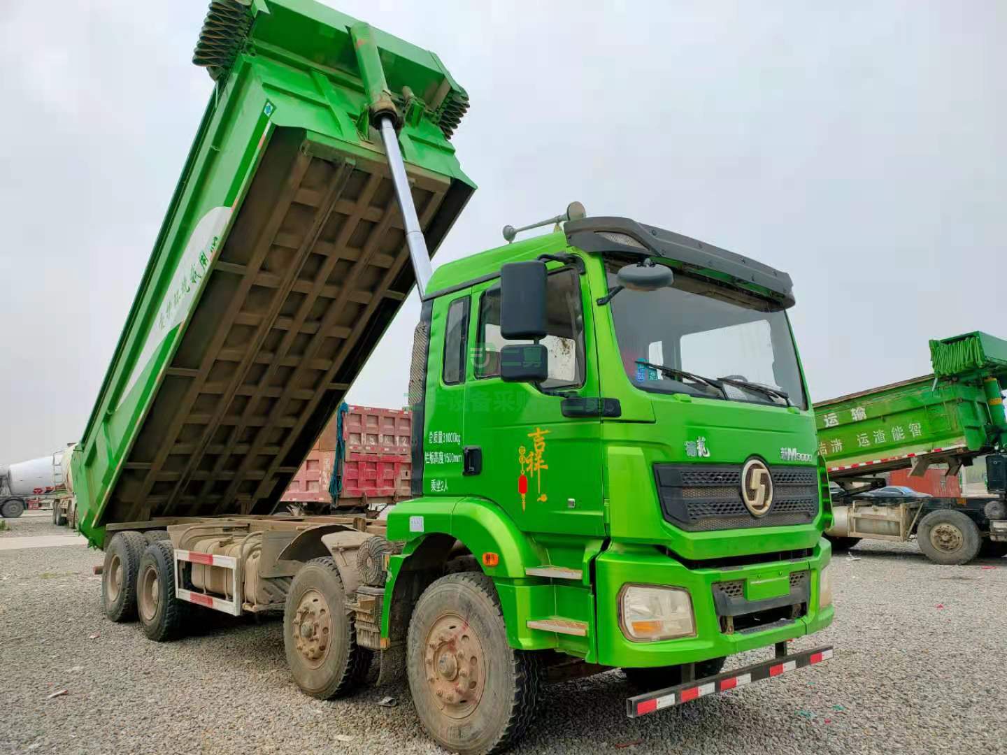 出售一臺19年11月份德龍自卸車，濰柴發(fā)動機(jī)后八輪