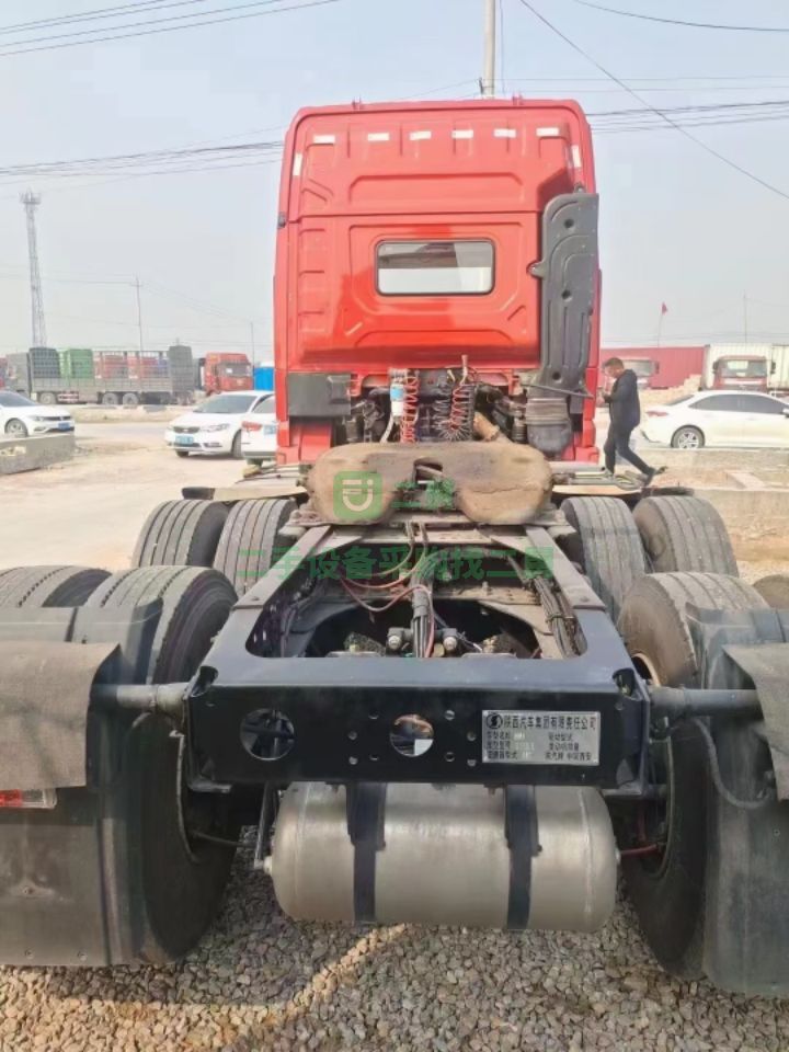 出售德龍X3000/460馬力濰柴發動機牽引車車況精品
