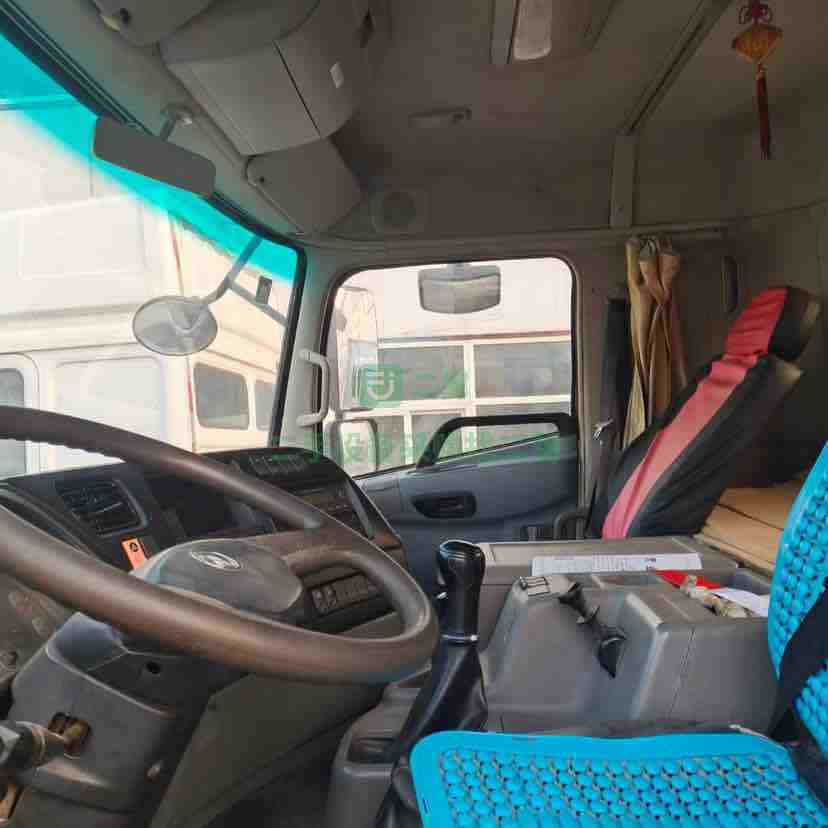 出售1臺14年東風天龍攪拌車，國四排放，大12拉14方，車況極品，包提檔過戶，價格不高