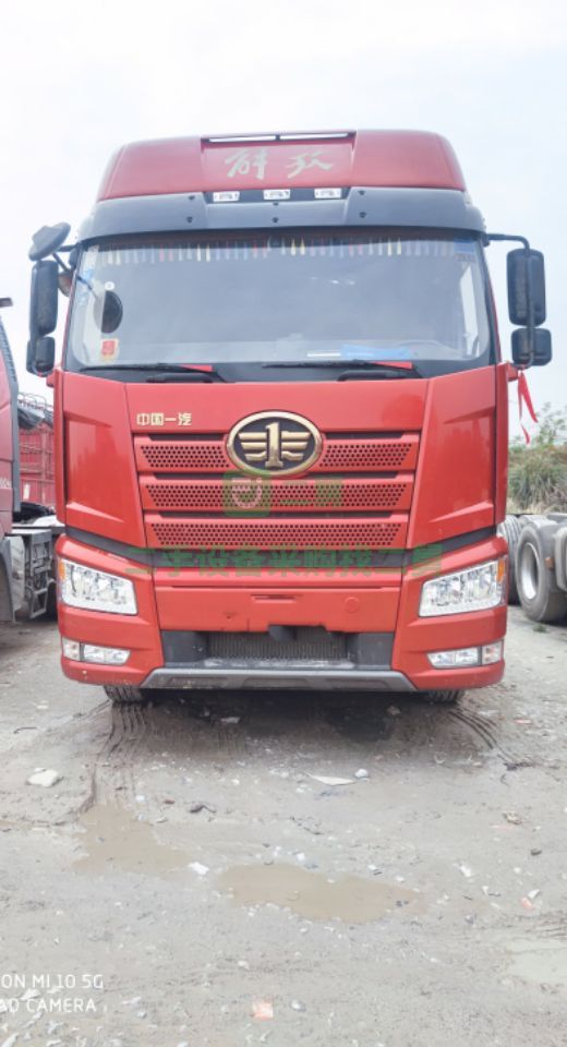 出售20年新款解放j6p460馬力，領(lǐng)航版2.0+牽引車